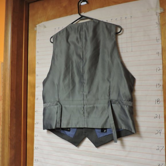 J. FERRAR 3 pc suit sz L  measurements in description, GRAY w/ white pin stripes - Picture 7 of 10